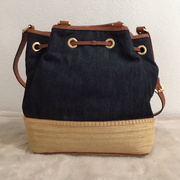 EUC. MICHAEL KORS Denim Blue Drawstring Straw Bucket Top Handle/Crossbody Bag - Picture 5 of 16